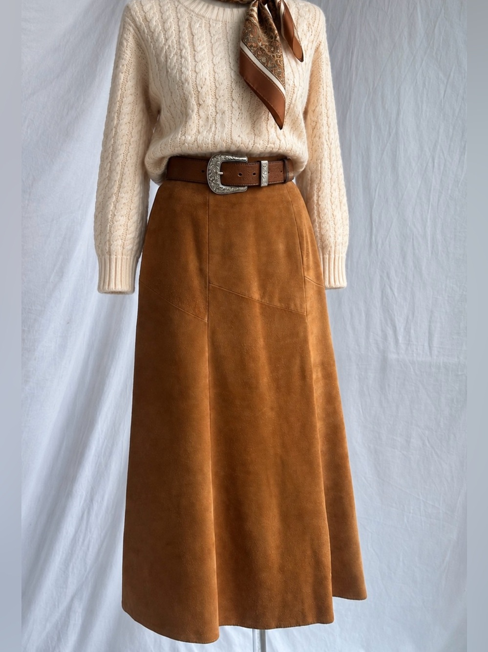 Vintage 80s Heavy Camel Suede Leather Midi Skirt | Western Ranch | Size Medium